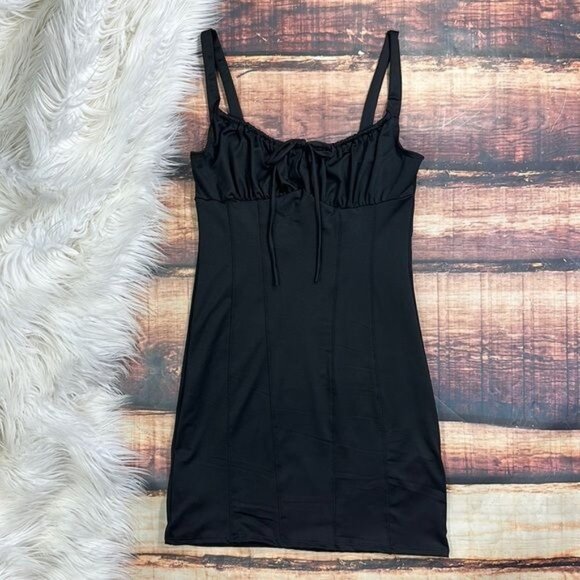 Dresses & Skirts - Black Babydoll Tank Dress